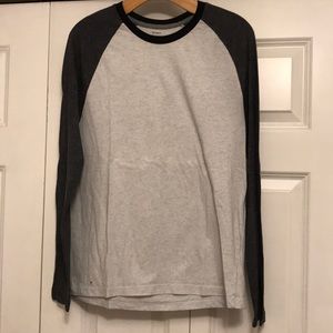 Long sleeve baseball tee